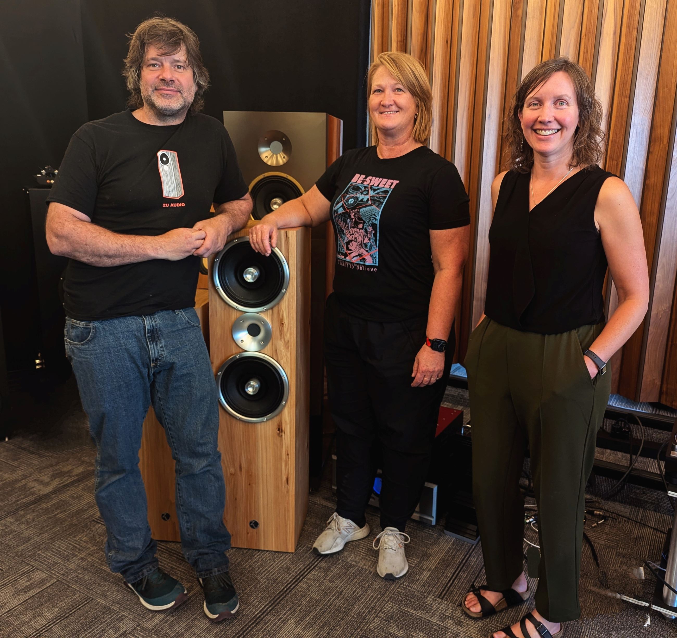 Zu Audio and Sara Meess